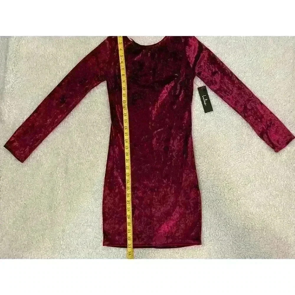 NWT Lulu's Burgundy Velvet bodycon dress - Picture 7 of 10